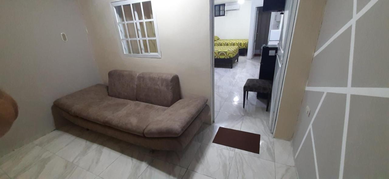 Perla'S Suites Guayaquil Exterior photo